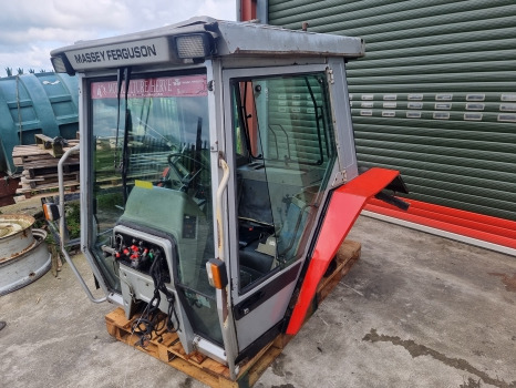 Massey Ferguson 3000 Series, 3050, 3070, 3080, 3090 Cab Complete Sold, Sold - Kabina: foto 4 Massey Ferguson 3000 Series, 3050, 3070, 3080, 3090 Cab Complete Sold, Sold - Kabina: foto 4