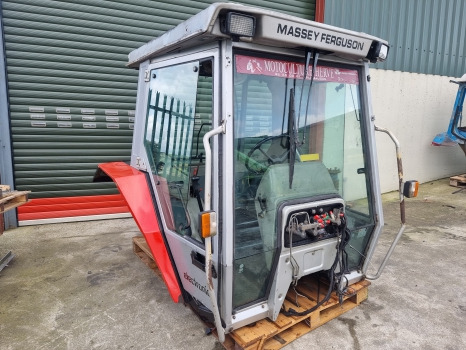 Massey Ferguson 3000 Series, 3050, 3070, 3080, 3090 Cab Complete Sold, Sold - Kabina: foto 1 Massey Ferguson 3000 Series, 3050, 3070, 3080, 3090 Cab Complete Sold, Sold - Kabina: foto 1