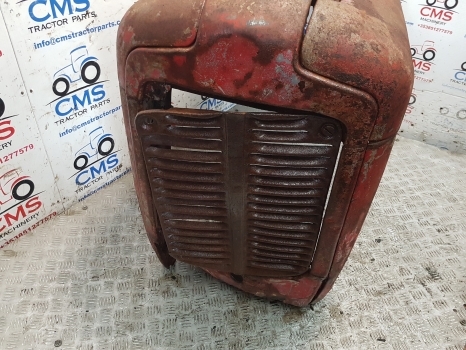 Massey Ferguson 35, 35x Bonnet, Hood Original 1884060m91, 826815m91, 826816m91 - Kapotas - Traktorius: foto 3 Massey Ferguson 35, 35x Bonnet, Hood Original 1884060m91, 826815m91, 826816m91 - Kapotas - Traktorius: foto 3