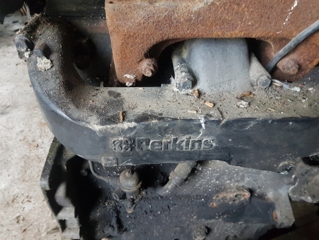Massey Ferguson 4255, 4245, 3160, 6140, 6150 Engine Intake Manifold 3640983m91 - Įsiurbimo kolektorius - Traktorius: foto 2 Massey Ferguson 4255, 4245, 3160, 6140, 6150 Engine Intake Manifold 3640983m91 - Įsiurbimo kolektorius - Traktorius: foto 2