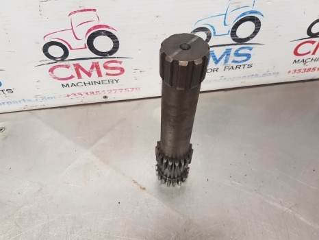 Massey Ferguson 50,135,150, 235, 595, 275, 290 Rear Pto Drive Shaft 886366m91 - Pusašis - Traktorius: foto 4 Massey Ferguson 50,135,150, 235, 595, 275, 290 Rear Pto Drive Shaft 886366m91 - Pusašis - Traktorius: foto 4