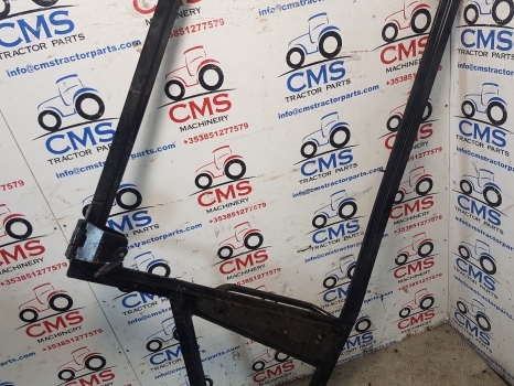 Massey Ferguson 50hx, 60hx Cab Door Frame Rhs 50hxdoor - Durys ir dalys - Ekskavatorius-krautuvas: foto 3 Massey Ferguson 50hx, 60hx Cab Door Frame Rhs 50hxdoor - Durys ir dalys - Ekskavatorius-krautuvas: foto 3