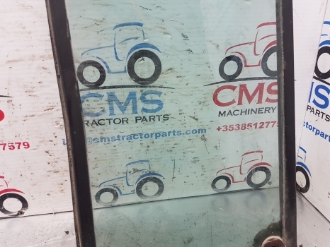 Massey Ferguson 600 Series 690 Cab Knee Glass With Lhs Seal Tg1250, 3301881m1 - Langas ir dalys - Traktorius: foto 4 Massey Ferguson 600 Series 690 Cab Knee Glass With Lhs Seal Tg1250, 3301881m1 - Langas ir dalys - Traktorius: foto 4