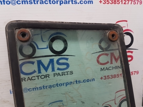 Massey Ferguson 600 Series 690 Cab Knee Glass With Lhs Seal Tg1250, 3301881m1 - Langas ir dalys - Traktorius: foto 2 Massey Ferguson 600 Series 690 Cab Knee Glass With Lhs Seal Tg1250, 3301881m1 - Langas ir dalys - Traktorius: foto 2