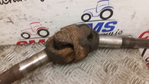 Massey Ferguson 6150, 6160 Front Axle Drive Shaft Left 3764047m91 - Pusašis - Traktorius: foto 3 Massey Ferguson 6150, 6160 Front Axle Drive Shaft Left 3764047m91 - Pusašis - Traktorius: foto 3