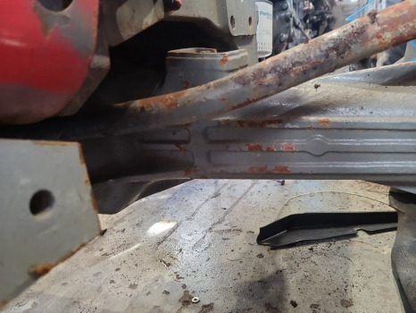 Ašis ir dalys Massey Ferguson 690, 290, 275, 675 Fwd Front Axle Complete 3426235m1, 3426238r1: foto 6