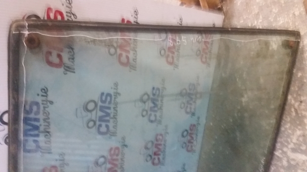Massey Ferguson 690 Cab Frong Glass Windscreen Tg1246 - Priekinis stiklas - Traktorius: foto 4 Massey Ferguson 690 Cab Frong Glass Windscreen Tg1246 - Priekinis stiklas - Traktorius: foto 4