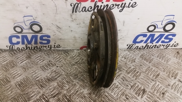 Matbro Teleram Crank Shaft Pulley - Variklis ir dalys - Teleskopinis krautuvas: foto 4 Matbro Teleram Crank Shaft Pulley - Variklis ir dalys - Teleskopinis krautuvas: foto 4
