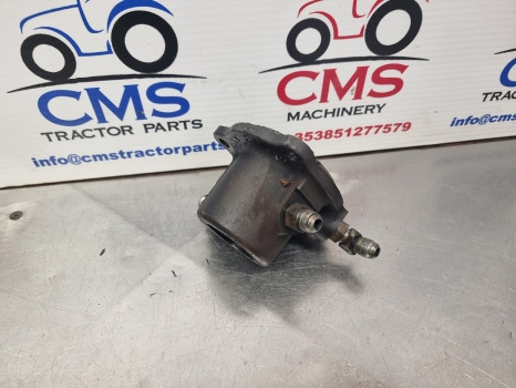 Mccormick Xtx 165 Tier 3, Case, Transmission Cover 600073a1, 600073a2, 600073a3 - Pavarų dėžė: foto 4 Mccormick Xtx 165 Tier 3, Case, Transmission Cover 600073a1, 600073a2, 600073a3 - Pavarų dėžė: foto 4