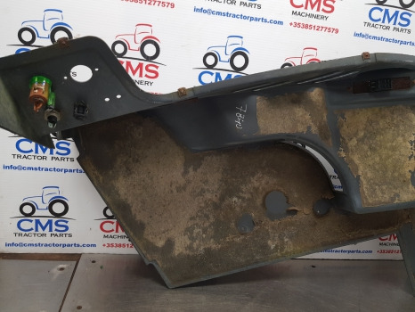 Kabina ir interjeras New Holland 8360, Tm115, 60 Series Interior Control Panel 82003611, 82027661: foto 8