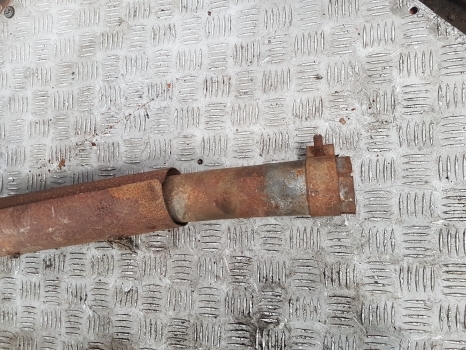 New Holland Case Extension Exhaust Pipe Assembly 87475398, 87475401, 84357191 - Išmetimo vamzdis - Traktorius: foto 4 New Holland Case Extension Exhaust Pipe Assembly 87475398, 87475401, 84357191 - Išmetimo vamzdis - Traktorius: foto 4