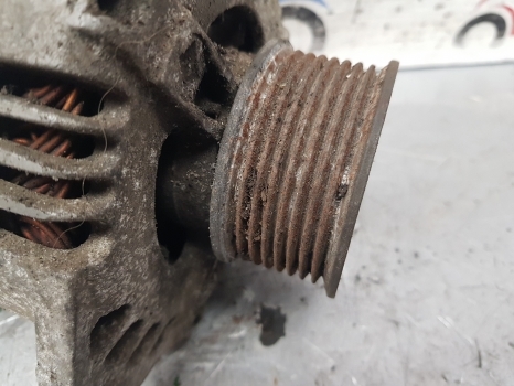 New Holland Case Tm, Mxm Series Mxm190, Tm190 Alternator 82014508 - Generatorius - Traktorius: foto 3 New Holland Case Tm, Mxm Series Mxm190, Tm190 Alternator 82014508 - Generatorius - Traktorius: foto 3