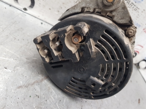 New Holland Case Tm, Mxm Series Mxm190, Tm190 Alternator 82014508 - Generatorius - Traktorius: foto 5 New Holland Case Tm, Mxm Series Mxm190, Tm190 Alternator 82014508 - Generatorius - Traktorius: foto 5