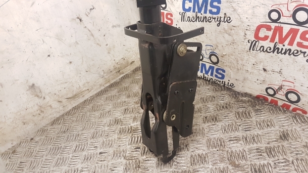 New Holland Fiat Ford L,tl Ect. Series Steering Colum & Steering Wheel 82009379 - Vairo kolonėlė - Traktorius: foto 3 New Holland Fiat Ford L,tl Ect. Series Steering Colum & Steering Wheel 82009379 - Vairo kolonėlė - Traktorius: foto 3