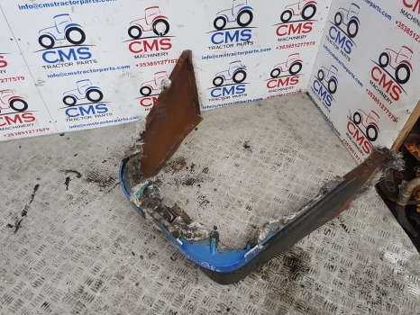 New Holland Lm435a, Lm415a, Lm445a, Lm425a Grill, Grille, Bonnet Lock 85825742 - Grotelės - Teleskopinis krautuvas: foto 4 New Holland Lm435a, Lm415a, Lm445a, Lm425a Grill, Grille, Bonnet Lock 85825742 - Grotelės - Teleskopinis krautuvas: foto 4