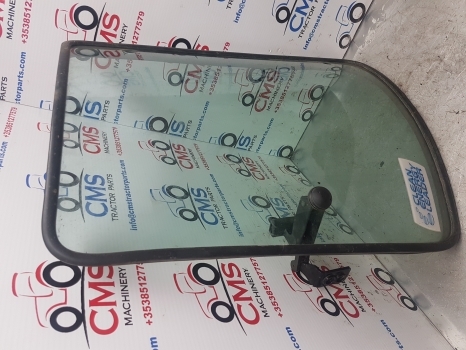 New Holland T4, T5 T5.95 Cab Rear Curved Glass Lhs 84224147, 84224277, 81871681 - Langas ir dalys - Traktorius: foto 2 New Holland T4, T5 T5.95 Cab Rear Curved Glass Lhs 84224147, 84224277, 81871681 - Langas ir dalys - Traktorius: foto 2