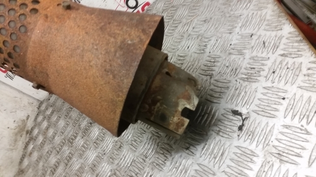 New Holland T5.100, T5.110, T5.120 Exhaust Pipe Assy 47939799 - Išmetimo vamzdis - Traktorius: foto 2 New Holland T5.100, T5.110, T5.120 Exhaust Pipe Assy 47939799 - Išmetimo vamzdis - Traktorius: foto 2