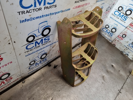 New Holland T5.120, T5, Case Farmall, Cab Footstep, Step Lhs 47655756 - Pamina: foto 3 New Holland T5.120, T5, Case Farmall, Cab Footstep, Step Lhs 47655756 - Pamina: foto 3