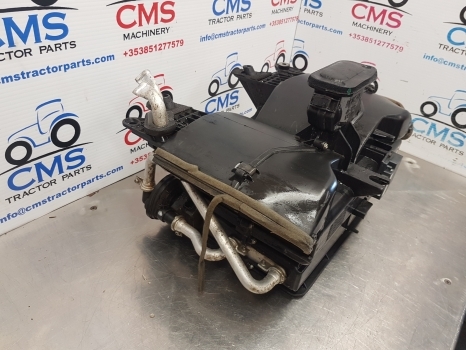 New Holland T5.95, T4, T5, Case Cab Heater Box Assembly 84481759, 84579701 - Šildymas/ Ventiliacija - Traktorius: foto 3 New Holland T5.95, T4, T5, Case Cab Heater Box Assembly 84481759, 84579701 - Šildymas/ Ventiliacija - Traktorius: foto 3