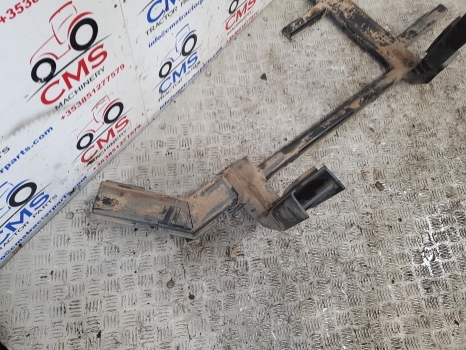 New Holland T8 Steyr Profi Case Maxxum 145 Fuel Tank Bracket Support 47861975 - Degalų bakas - Traktorius: foto 2 New Holland T8 Steyr Profi Case Maxxum 145 Fuel Tank Bracket Support 47861975 - Degalų bakas - Traktorius: foto 2