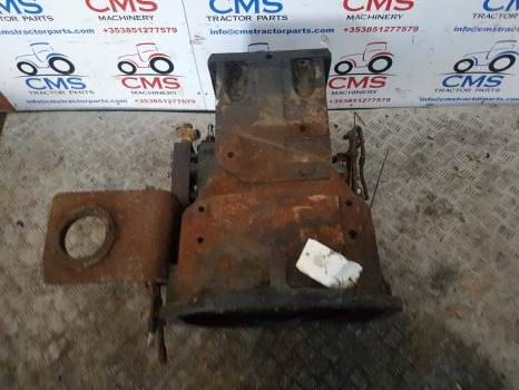 New Holland Td4f, Td5, Tdf, Td5.105 Transmission Gearbox Nut 84286475, 84286478 - Pavarų dėžė: foto 2 New Holland Td4f, Td5, Tdf, Td5.105 Transmission Gearbox Nut 84286475, 84286478 - Pavarų dėžė: foto 2