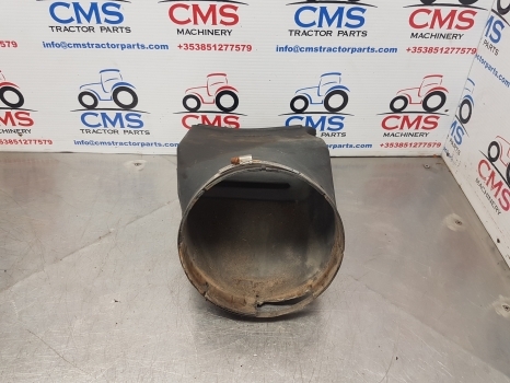 New Holland Tm 190, Tm175, Case Mxm 175, 190 Air Duct 82033234, 82025901 - Oro įsiurbimo sistema - Traktorius: foto 4 New Holland Tm 190, Tm175, Case Mxm 175, 190 Air Duct 82033234, 82025901 - Oro įsiurbimo sistema - Traktorius: foto 4