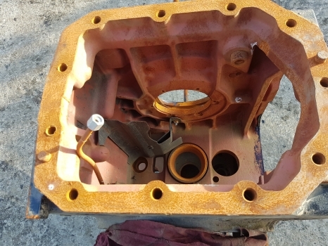 Pavarų dėžė - Traktorius New Holland Tm130, Tm120, Tm140 Transmission Housing 47125398, 44985001: foto 10