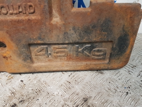 New Holland Ts, Tm, T6, T7, T6000, T7000, Tsa Front Weight 45 Kg 87353832 - Atsvara: foto 3 New Holland Ts, Tm, T6, T7, T6000, T7000, Tsa Front Weight 45 Kg 87353832 - Atsvara: foto 3