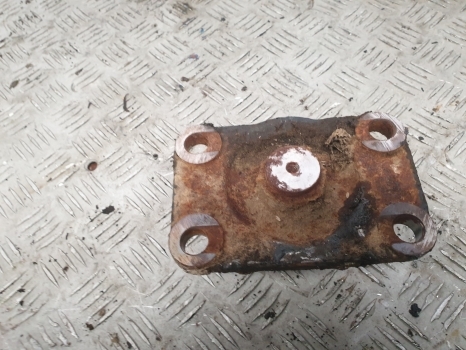 Same Antares Silver 100.6 Axle Support Pin Plate 0.146.4320.0/10 - Ašis ir dalys - Traktorius: foto 4 Same Antares Silver 100.6 Axle Support Pin Plate 0.146.4320.0/10 - Ašis ir dalys - Traktorius: foto 4