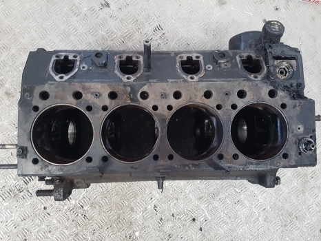 Same Explorer 65, 70 75, 80 Engine Crankcase Block 065.1110.0, 9.06599.41.3 - Karteris - Traktorius: foto 2 Same Explorer 65, 70 75, 80 Engine Crankcase Block 065.1110.0, 9.06599.41.3 - Karteris - Traktorius: foto 2