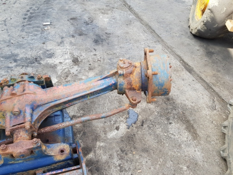 Same Panther 90 Front Axle Hub Lhs, Beam, Differential 0.169.4331.0/20 - Priekinė ašis - Žemės ūkio technika: foto 5 Same Panther 90 Front Axle Hub Lhs, Beam, Differential 0.169.4331.0/20 - Priekinė ašis - Žemės ūkio technika: foto 5