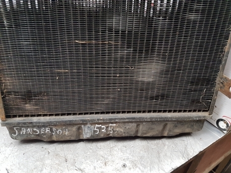 Sanderson Telehandler Engine Water Cooling Radiator - Radiatorius - Teleskopinis krautuvas: foto 5 Sanderson Telehandler Engine Water Cooling Radiator - Radiatorius - Teleskopinis krautuvas: foto 5