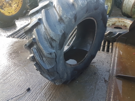 Tyre Dt820 Goodyear 540/65r28, 540/65 R28 - Padanga - Traktorius: foto 5 Tyre Dt820 Goodyear 540/65r28, 540/65 R28 - Padanga - Traktorius: foto 5