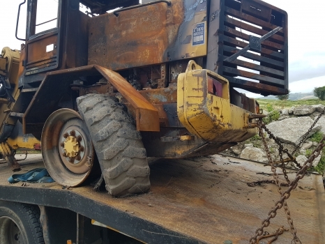 Volvo L50c Front, Rear Axle, Engine, Transmission, Loader, Frame Parts - Variklis: foto 3 Volvo L50c Front, Rear Axle, Engine, Transmission, Loader, Frame Parts - Variklis: foto 3