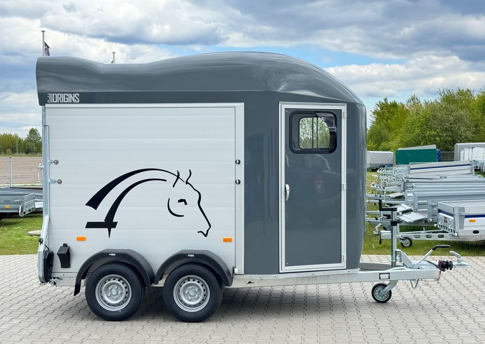 Nauja Priekaba žirgams vežti CHEVAL LIBERTÉ Gold Orgin ALU + siodlarnia - do przewozu 2 koni | 2000 kg: foto 6 Nauja Priekaba žirgams vežti CHEVAL LIBERTÉ Gold Orgin ALU + siodlarnia - do przewozu 2 koni | 2000 kg: foto 6