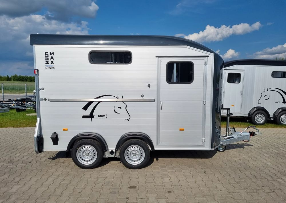 CHEVAL LIBERTÉ MultiMax przyczepa na dwa konie | duża siodlarnia | drzwi boczne | 2600 kg DMC | 380×181 cm | ALUMINIOWA | Debon | dostawa | mocna i solidna | - Priekaba žirgams vežti: foto 3 CHEVAL LIBERTÉ MultiMax przyczepa na dwa konie | duża siodlarnia | drzwi boczne | 2600 kg DMC | 380×181 cm | ALUMINIOWA | Debon | dostawa | mocna i solidna | - Priekaba žirgams vežti: foto 3