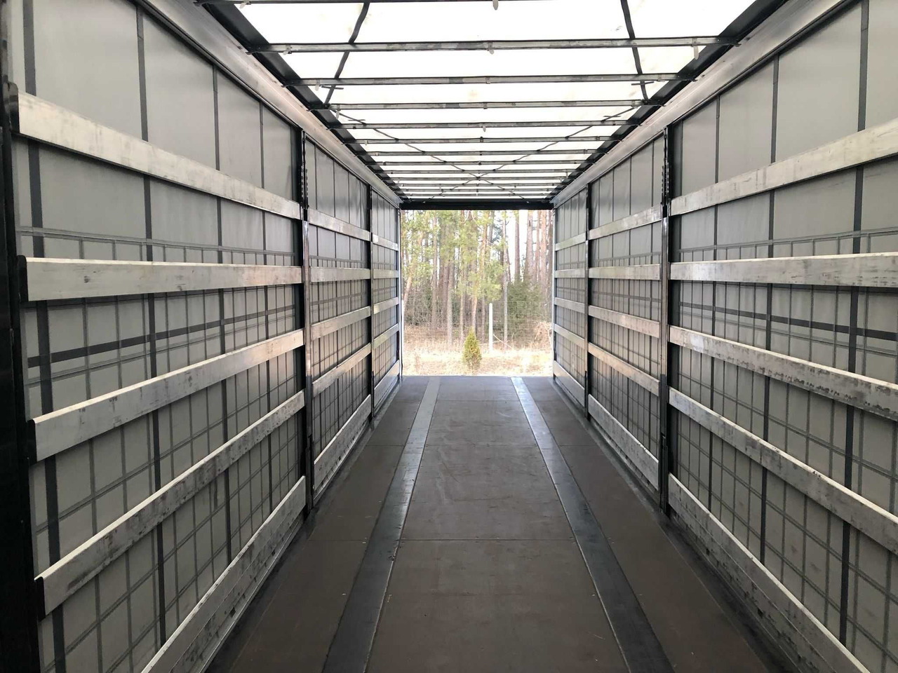 Krone 2023 rok, 93 m3,waga 6200 kg,Certyfikat XL, Multilock, z Niemiec - Tentinė puspriekabė: foto 4 Krone 2023 rok, 93 m3,waga 6200 kg,Certyfikat XL, Multilock, z Niemiec - Tentinė puspriekabė: foto 4