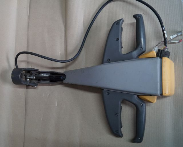 Atlet unknown | Tiller head including wiring harness M100158-f 9923 - Elektros sistema - Krovimo technika: foto 2 Atlet unknown | Tiller head including wiring harness M100158-f 9923 - Elektros sistema - Krovimo technika: foto 2