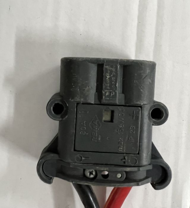 Hoppecke unknown | Trak mini 24V30A 230v Year unknown 80A Rema battery connecto Trak mini 24V30A 230v Year unknown 80A Rema battery connector - Akumuliatorius - Krovimo technika: foto 3 Hoppecke unknown | Trak mini 24V30A 230v Year unknown 80A Rema battery connecto Trak mini 24V30A 230v Year unknown 80A Rema battery connector - Akumuliatorius - Krovimo technika: foto 3