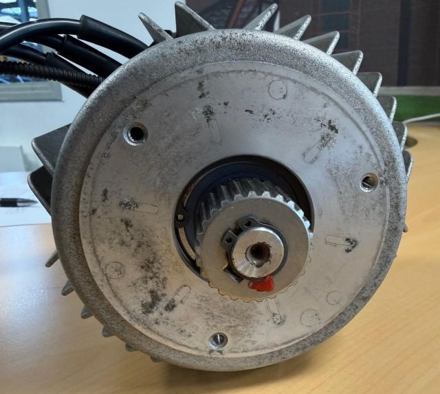 Jungheinrich 51050621 | Drive motor AF 4D4-L1 I/N 1011130 3 x14V 1,0 KW sn. JA18 - Elektros sistema - Krovimo technika: foto 2 Jungheinrich 51050621 | Drive motor AF 4D4-L1 I/N 1011130 3 x14V 1,0 KW sn. JA18 - Elektros sistema - Krovimo technika: foto 2