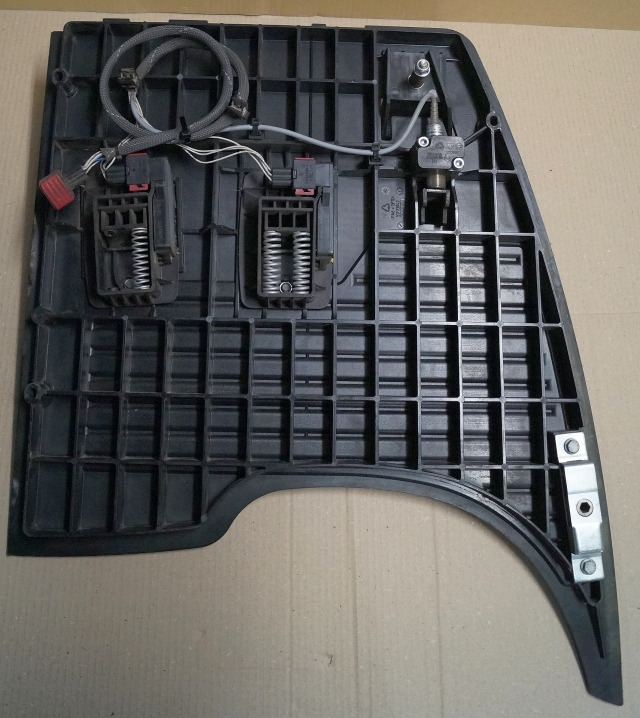 Jungheinrich 51189782 | Vloerplaat Floorplate ETV from Year 2011 Driving pedal 5 Vloerplaat Floorplate ETV from Year 2011 Driving pedal 51443197 Brake pedal 51198398 Kill switch 51188550 kabel 51178968 - Rėmas/ Važiuoklė - Krovimo technika: foto 2 Jungheinrich 51189782 | Vloerplaat Floorplate ETV from Year 2011 Driving pedal 5 Vloerplaat Floorplate ETV from Year 2011 Driving pedal 51443197 Brake pedal 51198398 Kill switch 51188550 kabel 51178968 - Rėmas/ Važiuoklė - Krovimo technika: foto 2