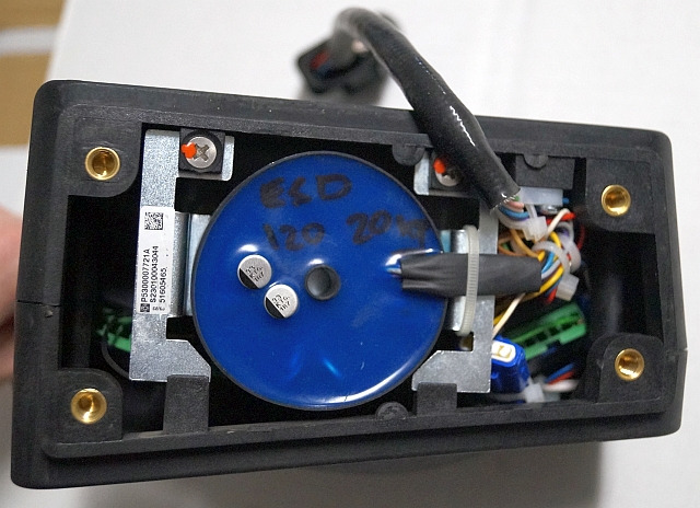 Jungheinrich 51605465 | Rijschakelaar control handle from ESD120 year 2019 sn. 2 - Elektros sistema - Krovimo technika: foto 4 Jungheinrich 51605465 | Rijschakelaar control handle from ESD120 year 2019 sn. 2 - Elektros sistema - Krovimo technika: foto 4
