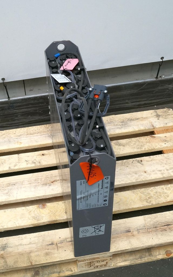 Jungheinrich unknown | Battery 24 2PZB150 year 2024 weight 150 kg sn. C81403233 - Akumuliatorius - Krovimo technika: foto 1 Jungheinrich unknown | Battery 24 2PZB150 year 2024 weight 150 kg sn. C81403233 - Akumuliatorius - Krovimo technika: foto 1