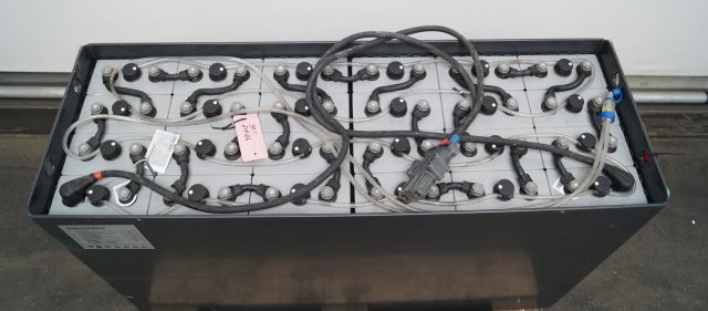 Jungheinrich unknown | Battery 48V775Ah 05-EPZS775SL Year 2022 weight 1141 kg sn - Akumuliatorius - Krovimo technika: foto 3 Jungheinrich unknown | Battery 48V775Ah 05-EPZS775SL Year 2022 weight 1141 kg sn - Akumuliatorius - Krovimo technika: foto 3