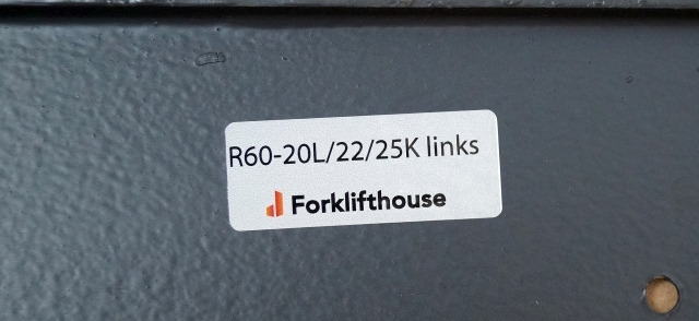 Still 0606575 | R60-20L/22/25K links left R60-20L/22/25K links left - Kėbulas ir išorė - Krovimo technika: foto 3 Still 0606575 | R60-20L/22/25K links left R60-20L/22/25K links left - Kėbulas ir išorė - Krovimo technika: foto 3