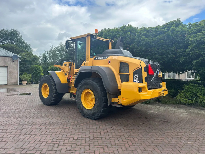 Volvo L120 H - Ratinis krautuvas: foto 2 Volvo L120 H - Ratinis krautuvas: foto 2