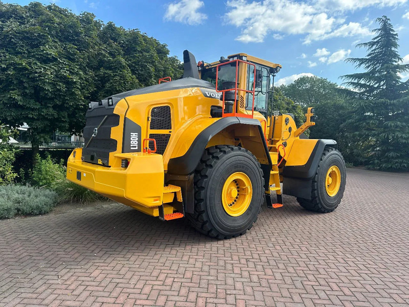 Volvo L180 H2 UNUSED 3-units availlable - Ratinis krautuvas: foto 4 Volvo L180 H2 UNUSED 3-units availlable - Ratinis krautuvas: foto 4