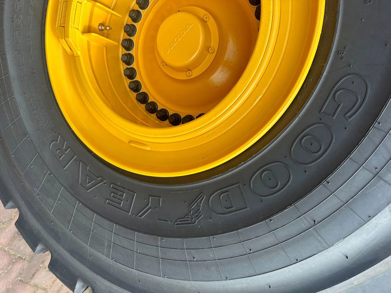 Nauja Ratinis krautuvas Volvo L260 H UNUSED: foto 13