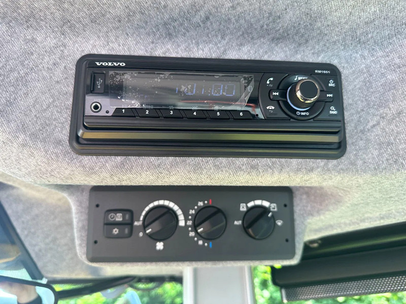 Nauja Ratinis krautuvas Volvo L260 H UNUSED: foto 19