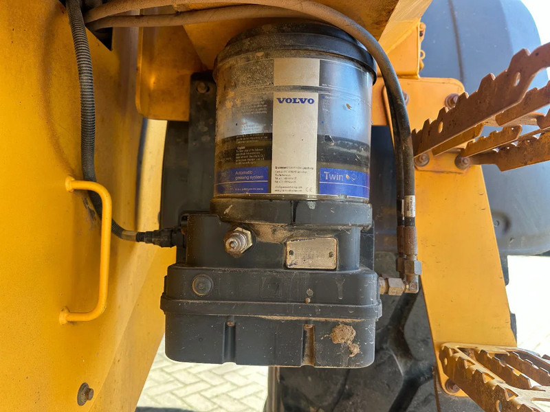 Nauja Ratinis krautuvas Volvo L90 H: foto 10 Nauja Ratinis krautuvas Volvo L90 H: foto 10